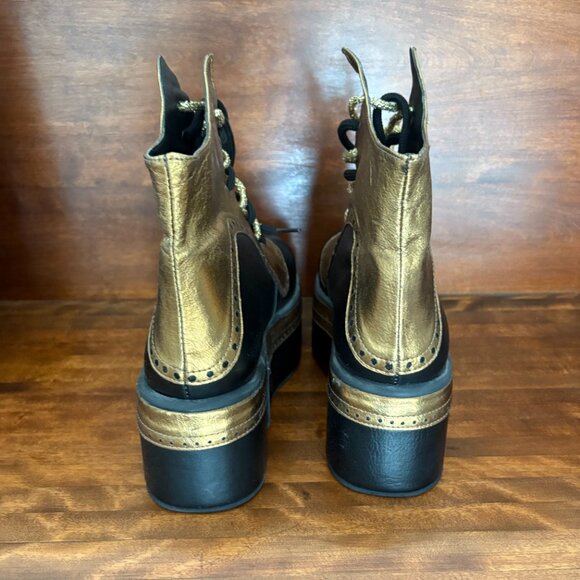 Buffalo London Vintage Metallic Copper and Black Leather Platform Boots Size 40 - Picture 3 of 11